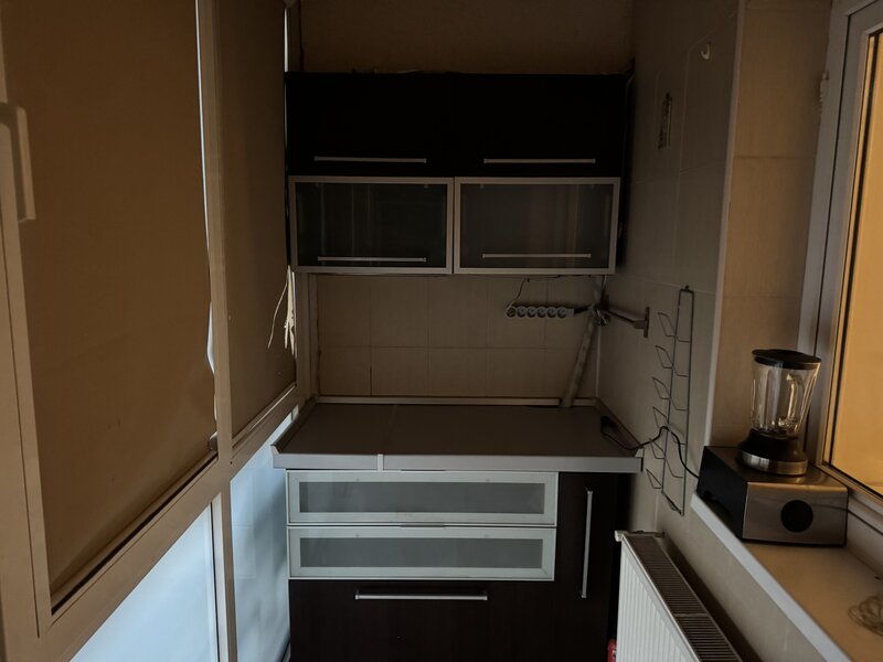 Rin Grand, Vitan Barzesti, studio cu parcare privata